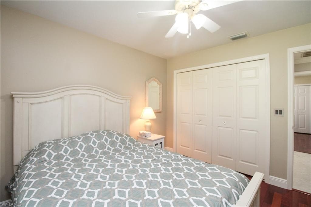 333 Wentworth CT, NAPLES FL 34104-29
