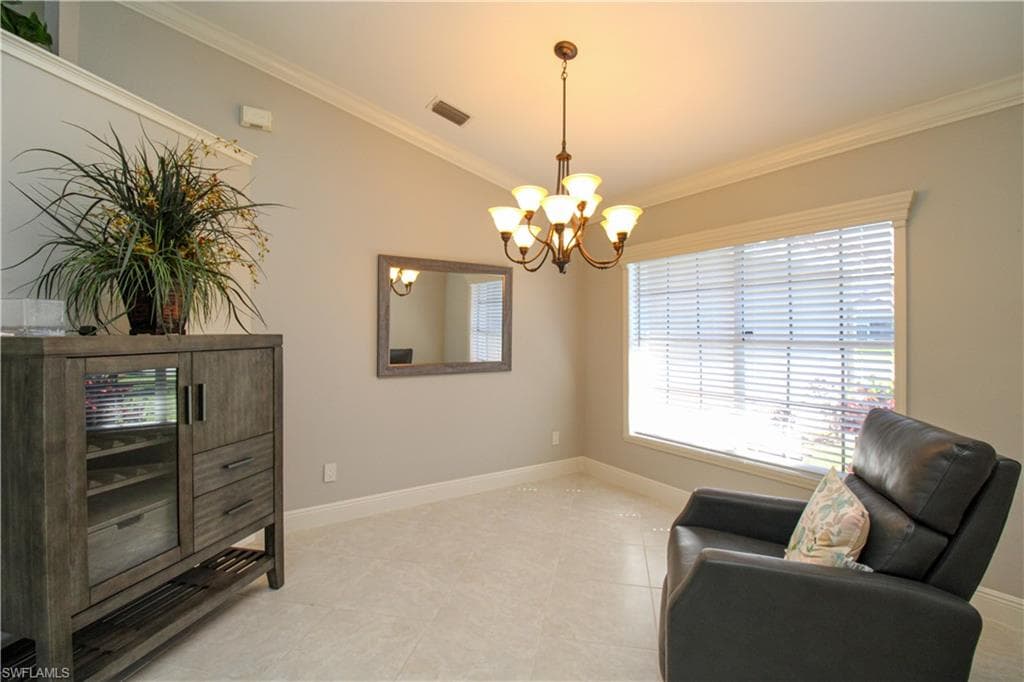 333 Wentworth CT, NAPLES FL 34104-20