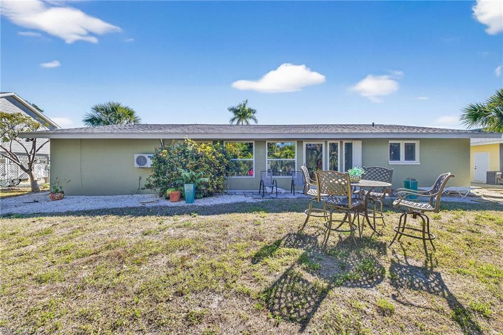 1972 Roseate LN, SANIBEL FL 33957-24