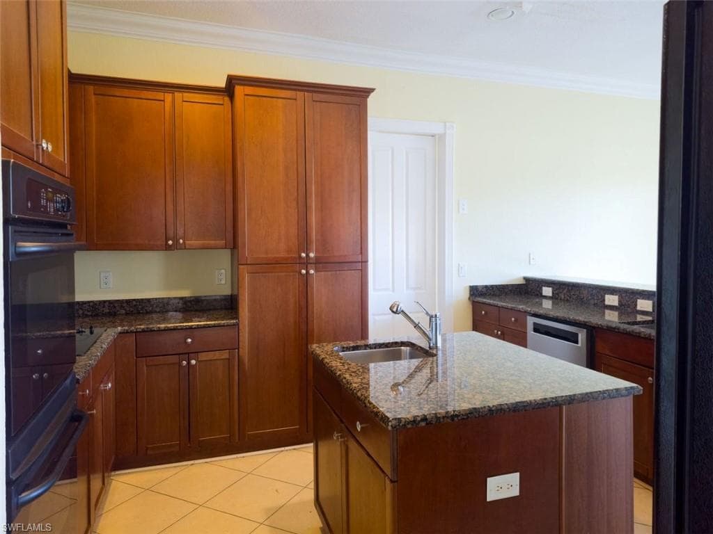 6139 57TH CT, VERO BEACH FL 32967-8