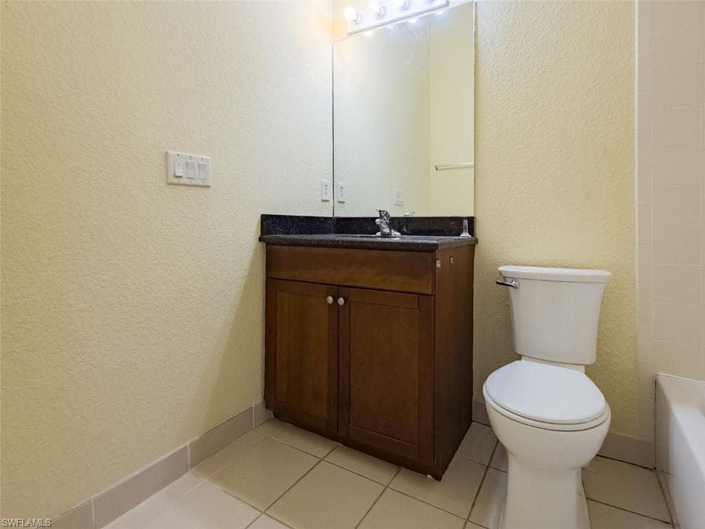 6139 57TH CT, VERO BEACH FL 32967-30