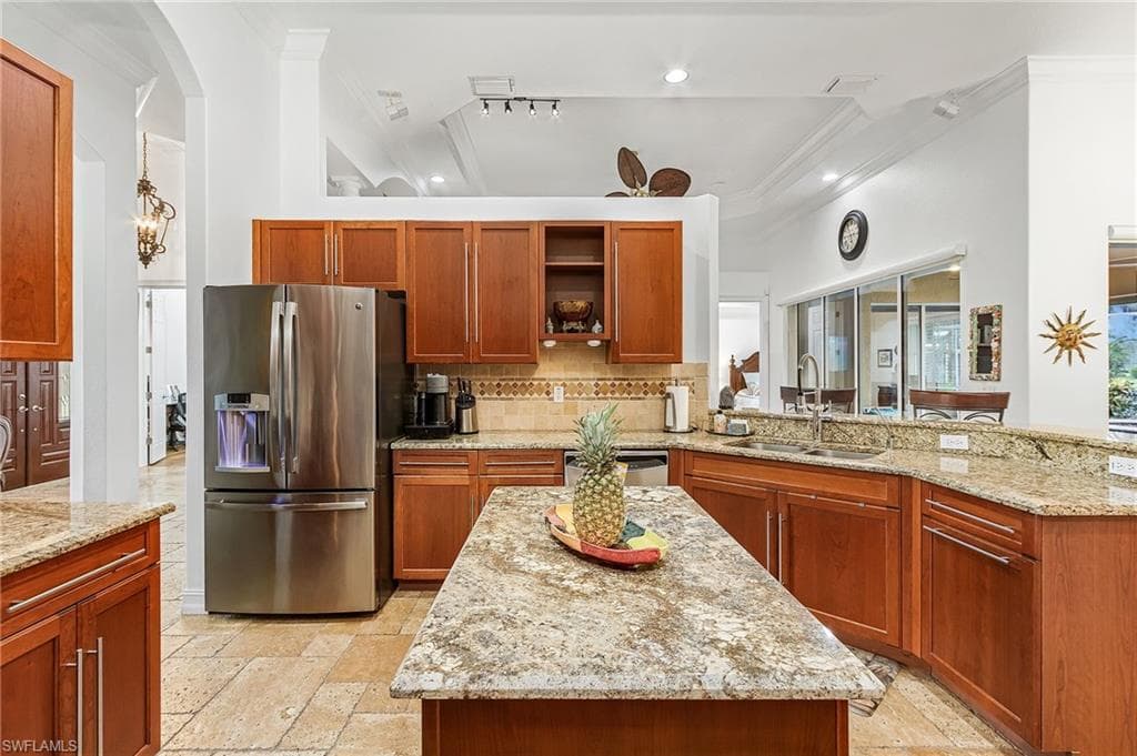 16056 Waterleaf LN, FORT MYERS FL 33908-13