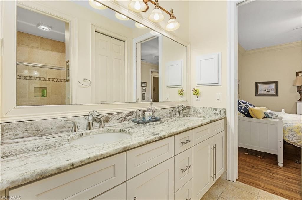 16056 Waterleaf LN, FORT MYERS FL 33908-18