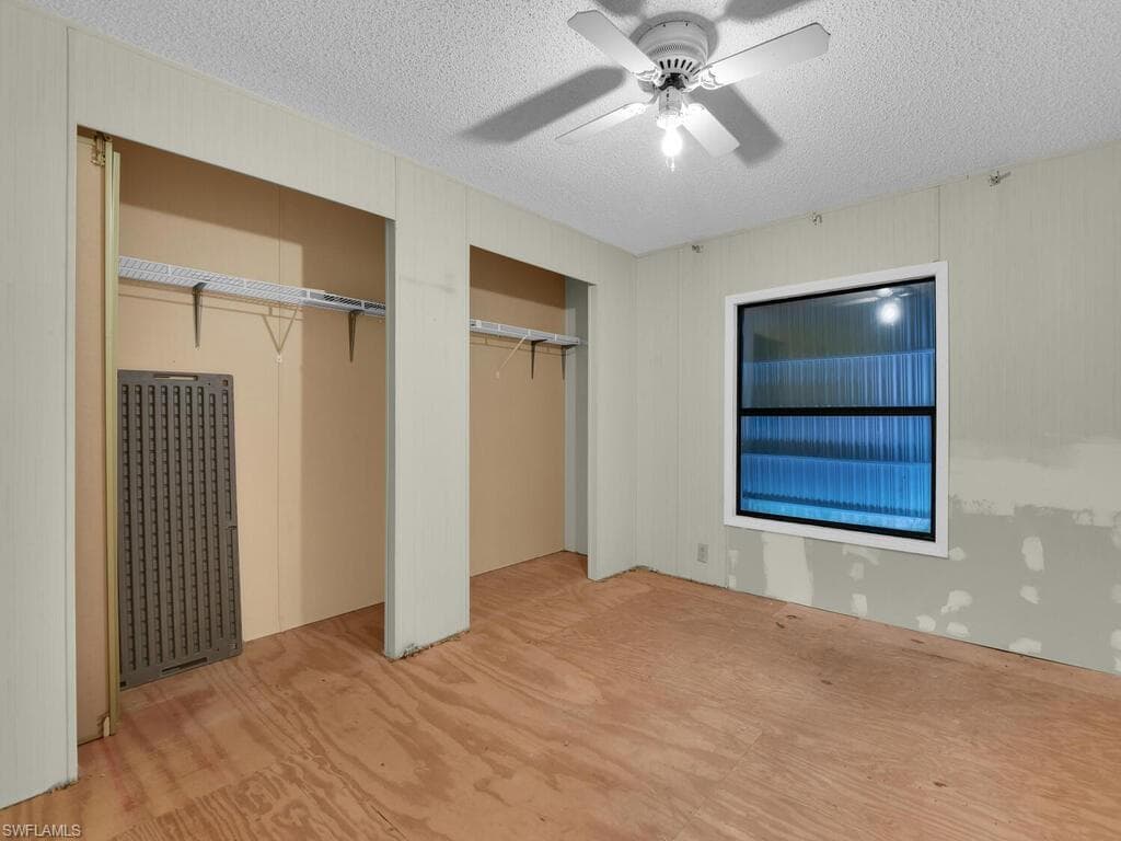 9855 Sugarmill Springs DR, FORT MYERS FL 33905-16