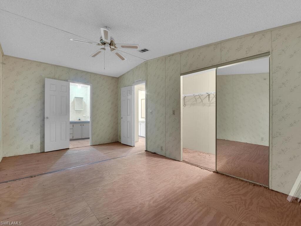9855 Sugarmill Springs DR, FORT MYERS FL 33905-11
