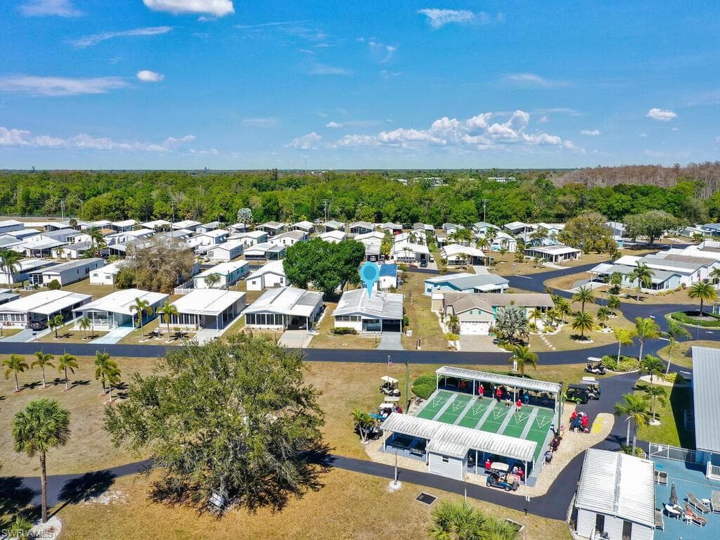 9855 Sugarmill Springs DR, FORT MYERS FL 33905-23