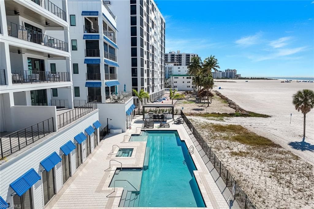 6230 Estero BLVD 201-47