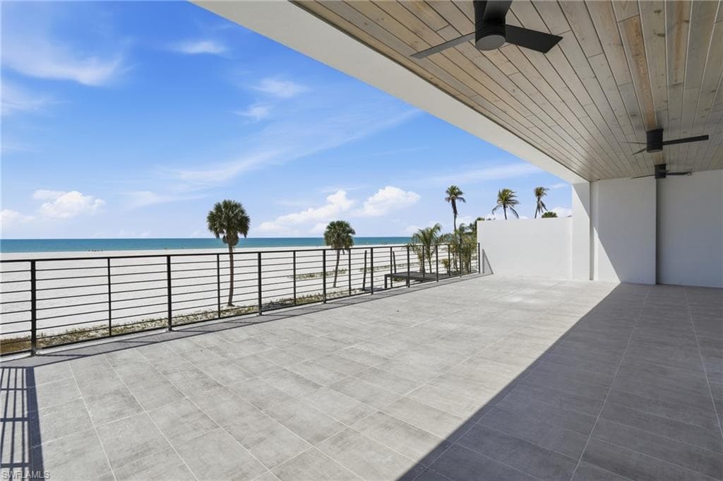 6230 Estero BLVD 102-26