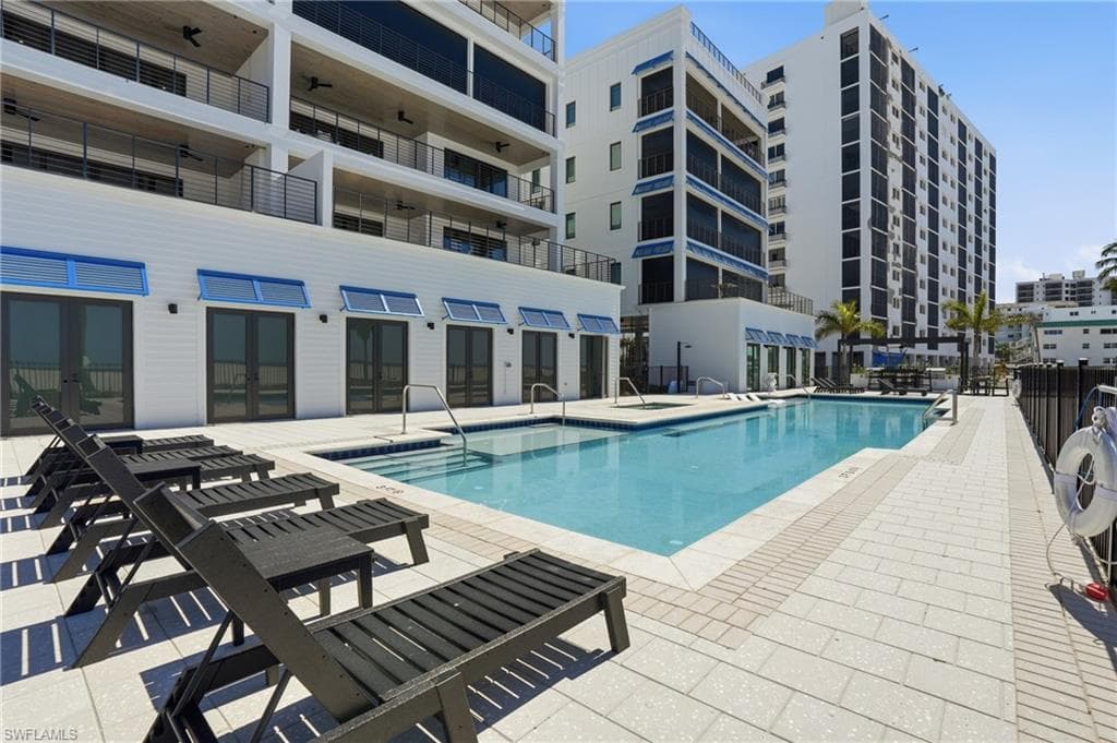 6230 Estero BLVD 402-44