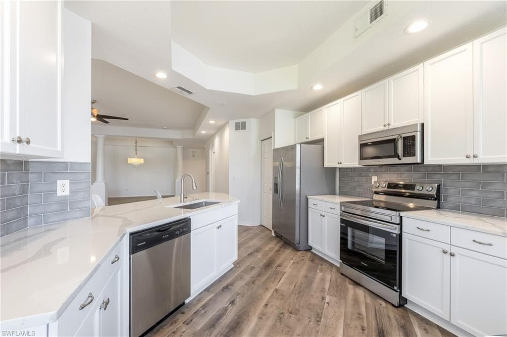 3610 Lansing Loop N 103-12