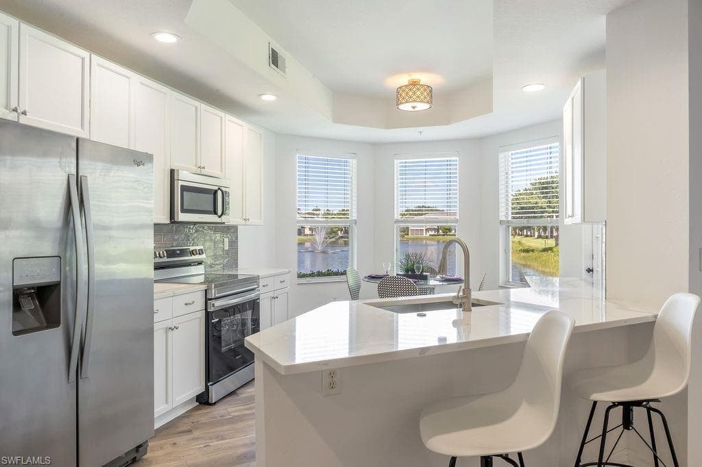 3610 Lansing Loop N 103-11