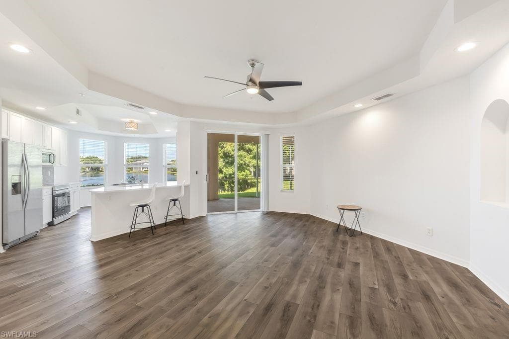 3610 Lansing Loop N 103-10