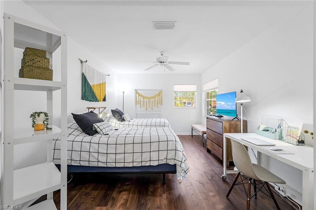 5360 Andover DR # 202, NAPLES FL 34110-18