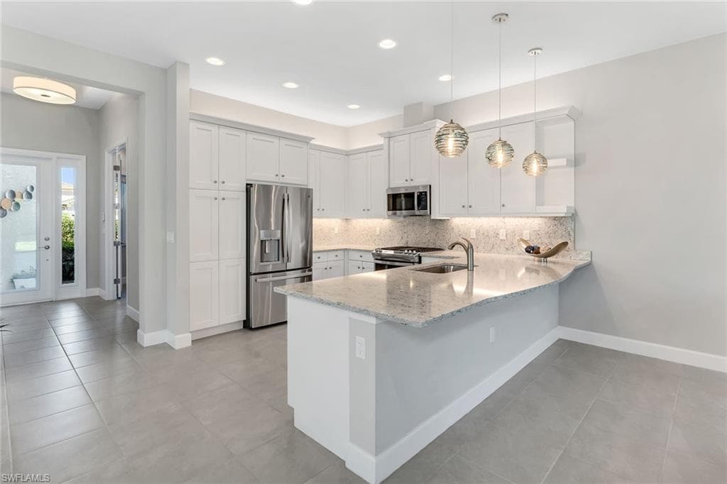 28616 Lobos CIR-1
