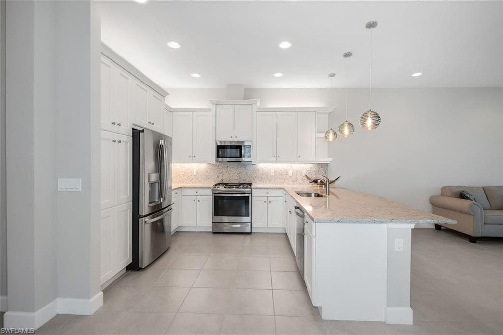 28616 Lobos CIR-4