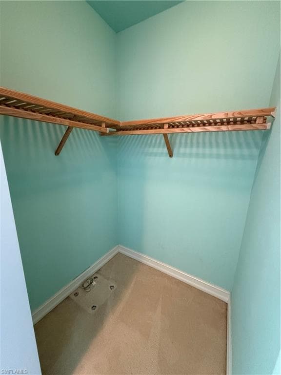 7168 Lemuria CIR # 1701, NAPLES FL 34109-9