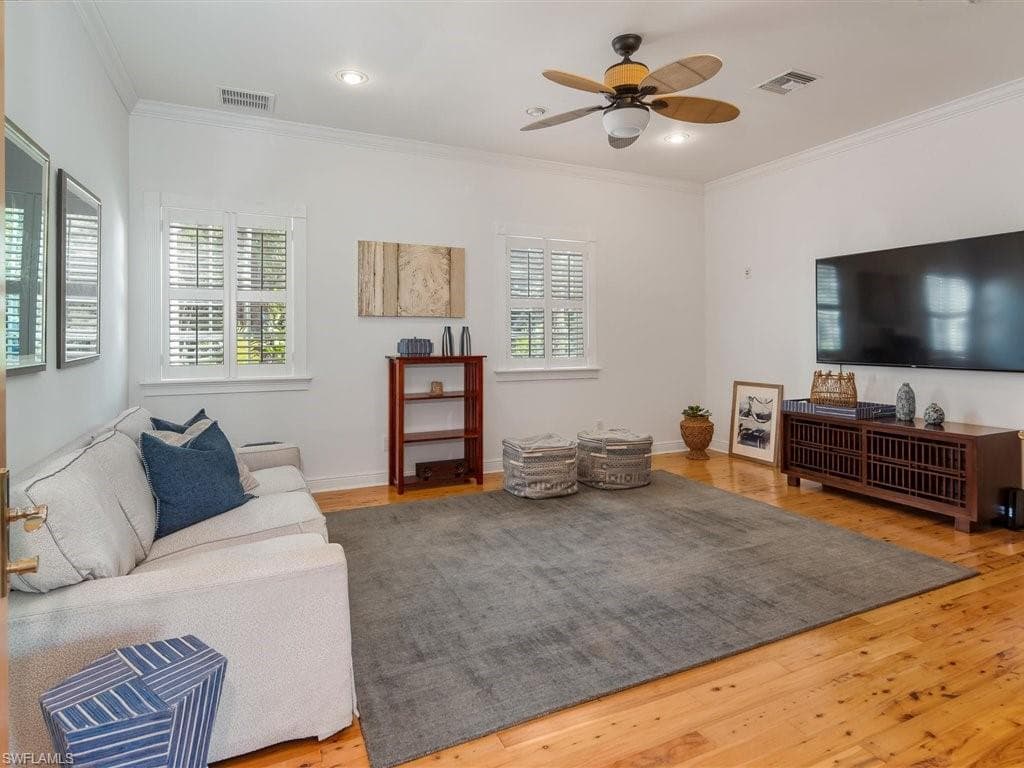 100 Fairview AVE, FORT MYERS FL 33905-35