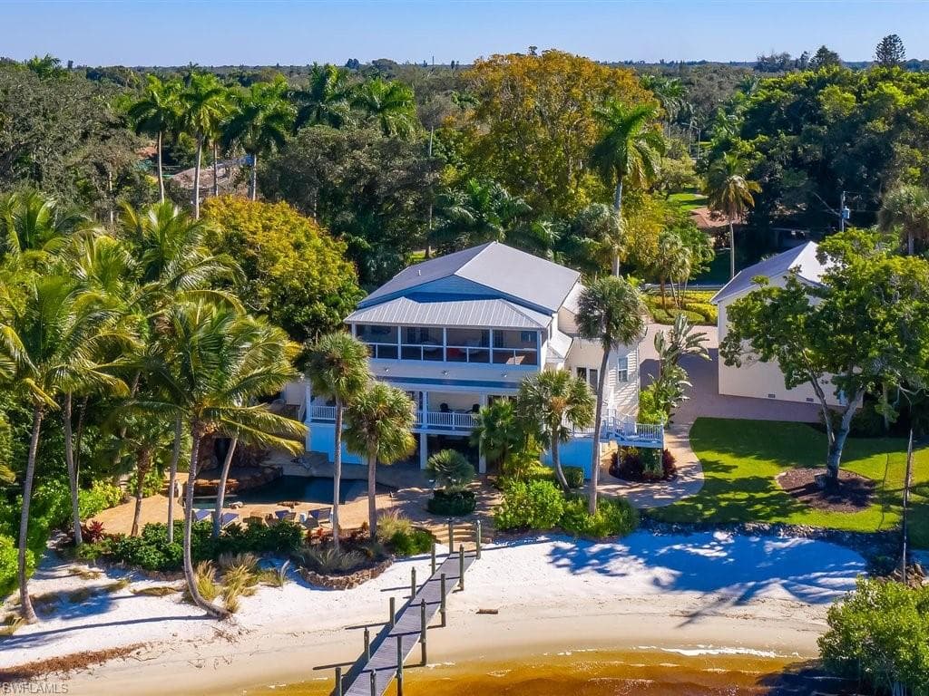 100 Fairview AVE, FORT MYERS FL 33905-4