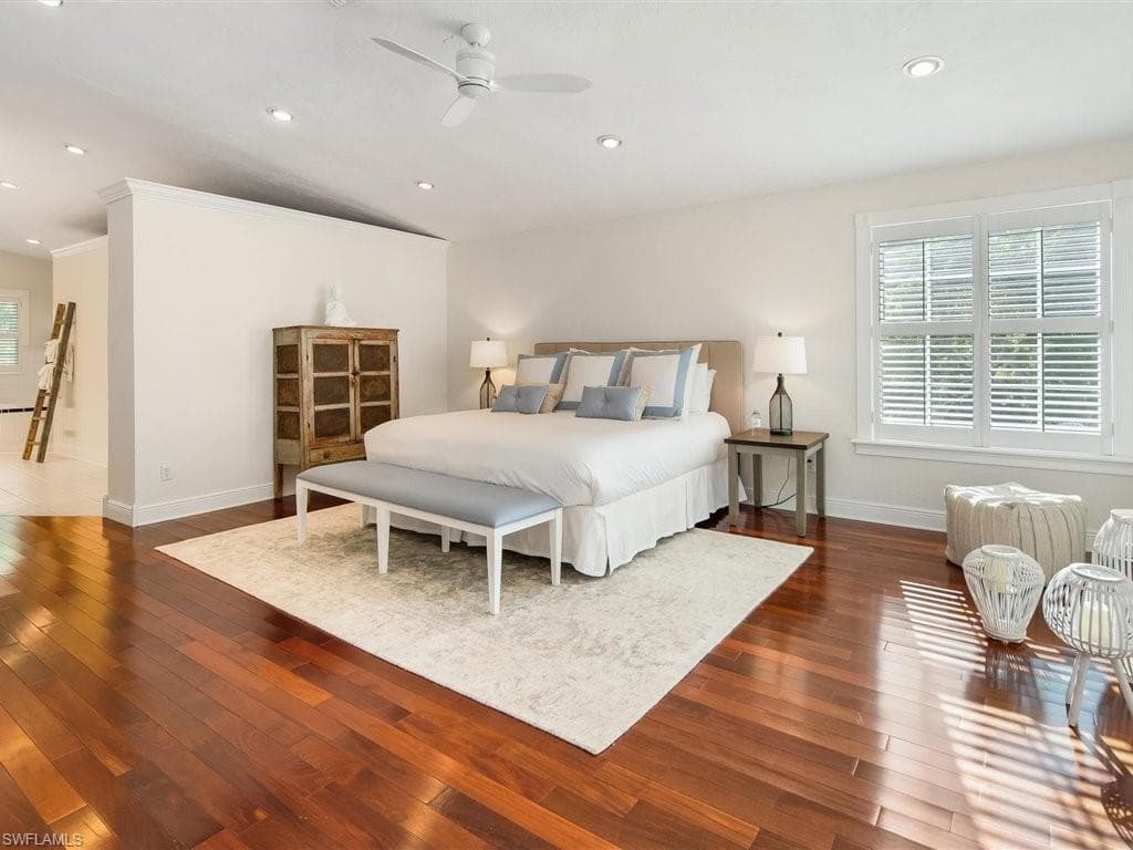 100 Fairview AVE, FORT MYERS FL 33905-20