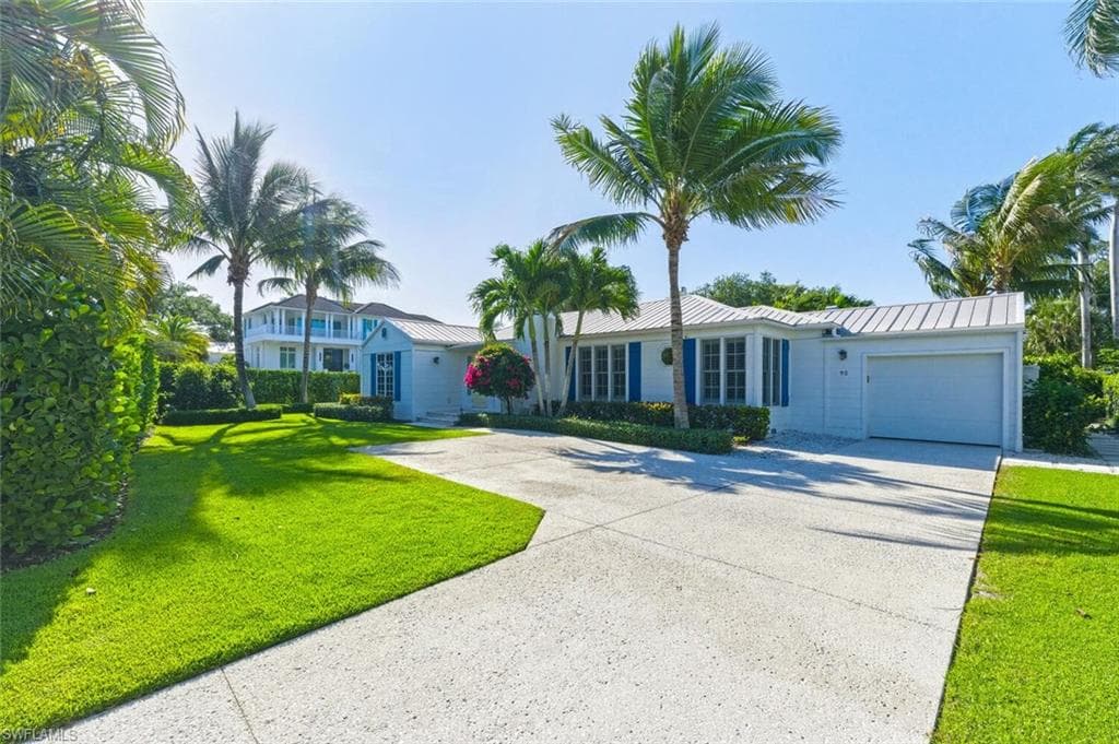92 10th AVE S-1