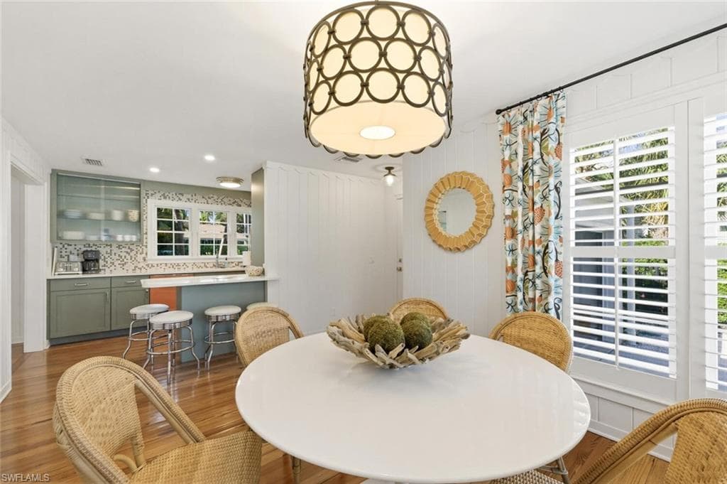 92 10th AVE S-15