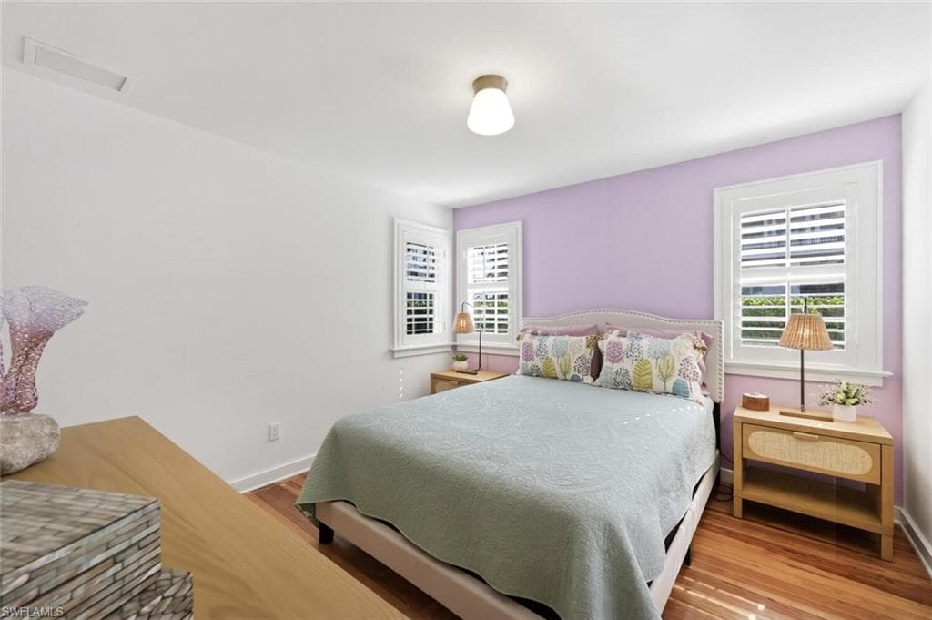 92 10th AVE S-27