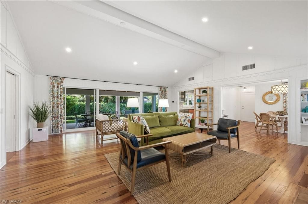 92 10th AVE S-3