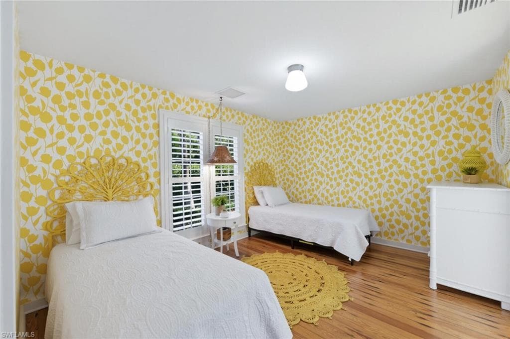 92 10th AVE S-24