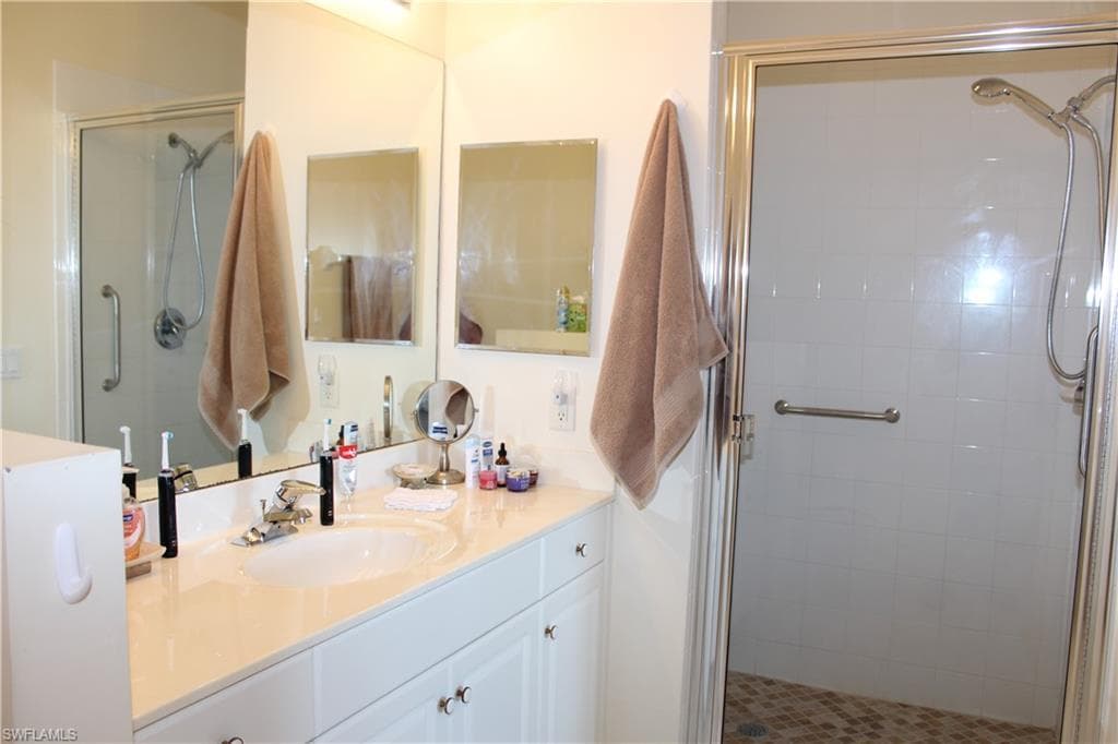 3940 Loblolly Bay DR 402-17