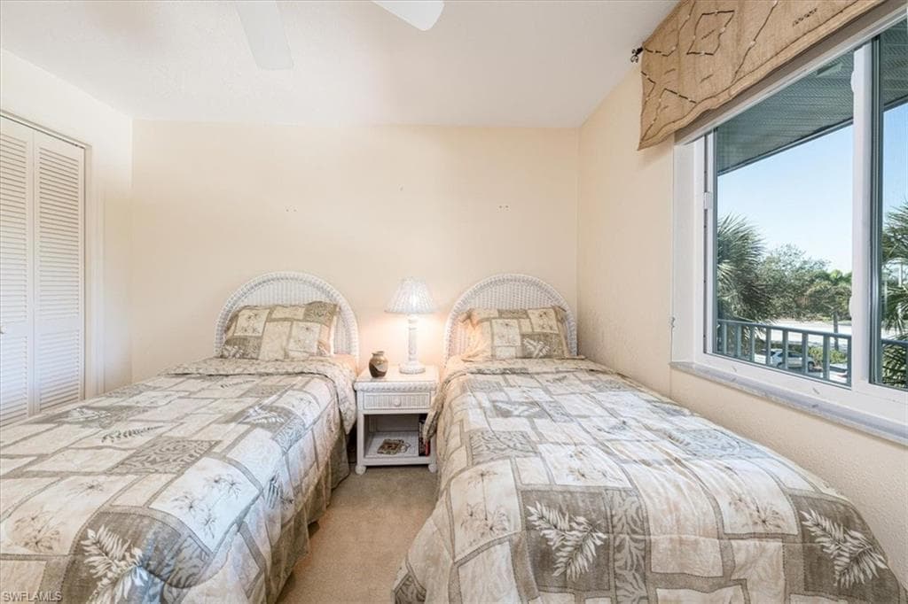 5515 Rattlesnake Hamm RD # 301, NAPLES FL 34113-15