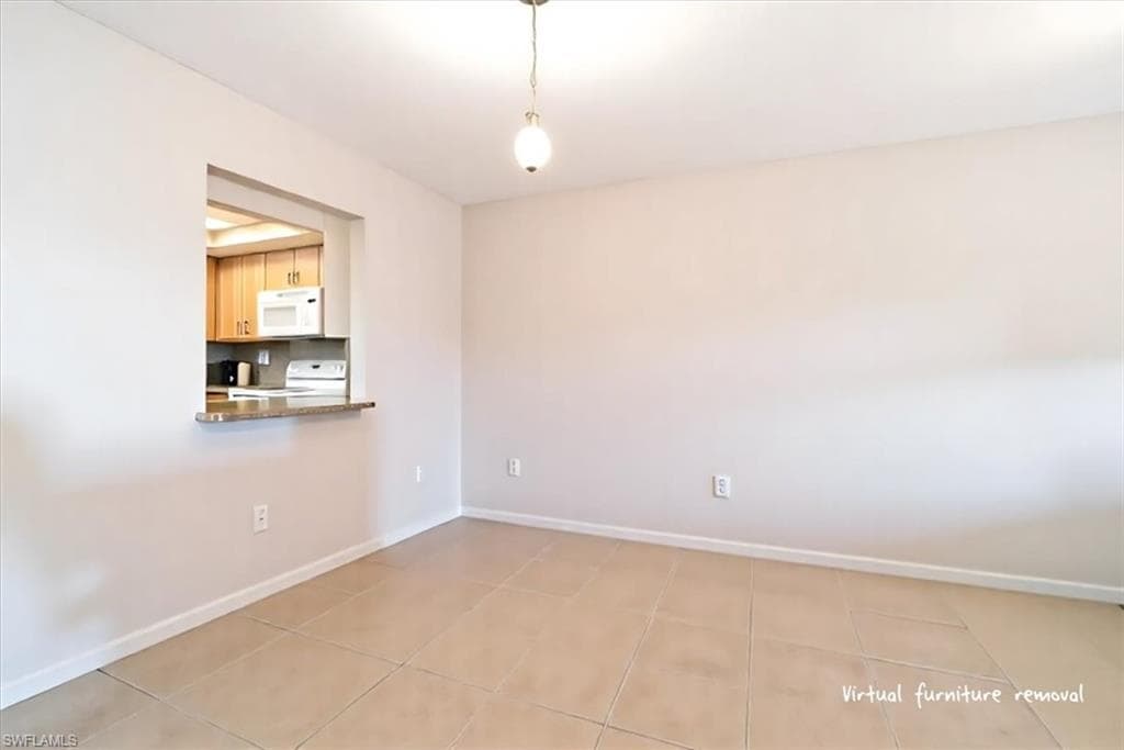 5515 Rattlesnake Hamm RD # 301, NAPLES FL 34113-8