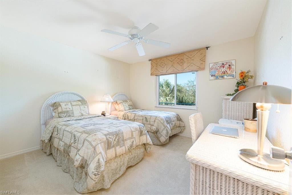 5515 Rattlesnake Hamm RD # 301, NAPLES FL 34113-14