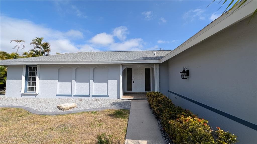 1329 Oaklawn CT, FORT MYERS FL 33919-2