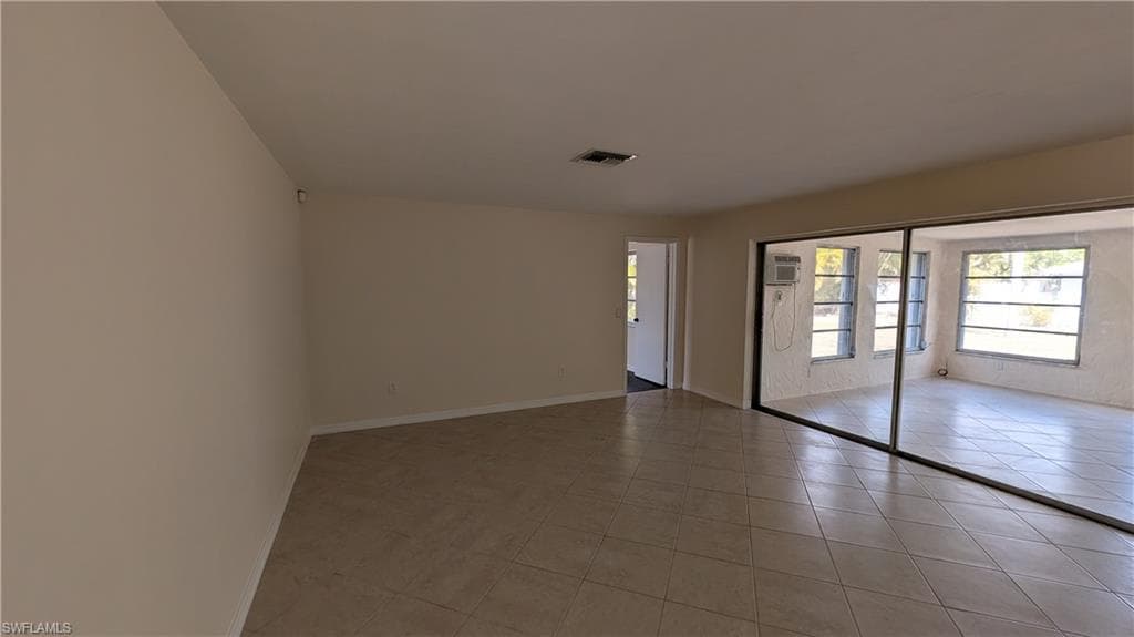 1329 Oaklawn CT, FORT MYERS FL 33919-4