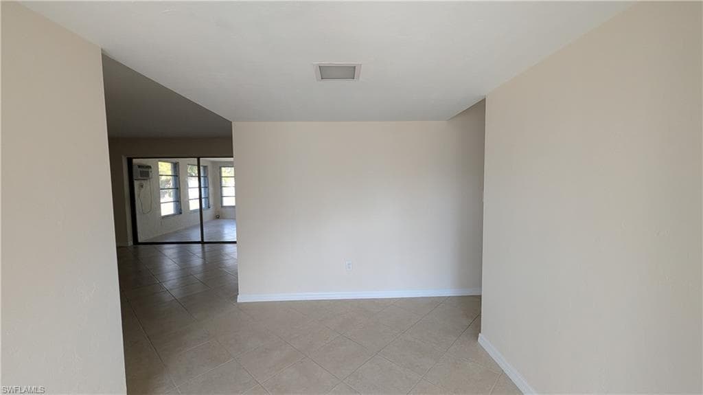 1329 Oaklawn CT, FORT MYERS FL 33919-3