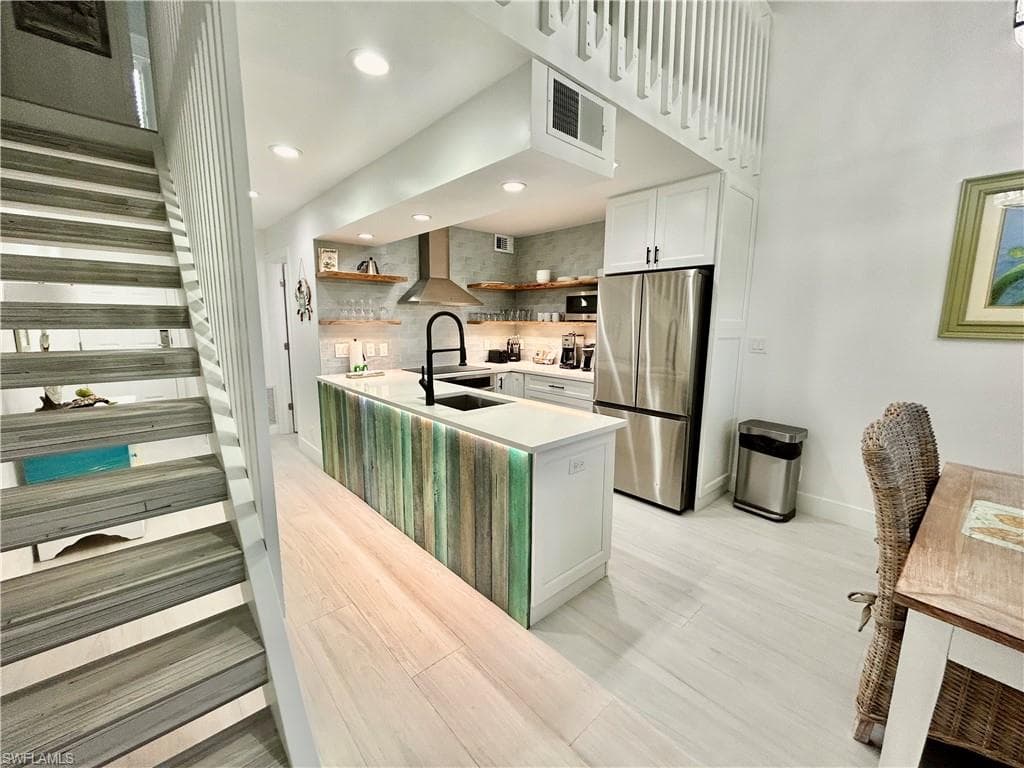 2122 Gulf Beach Villas, CAPTIVA FL 33924-12