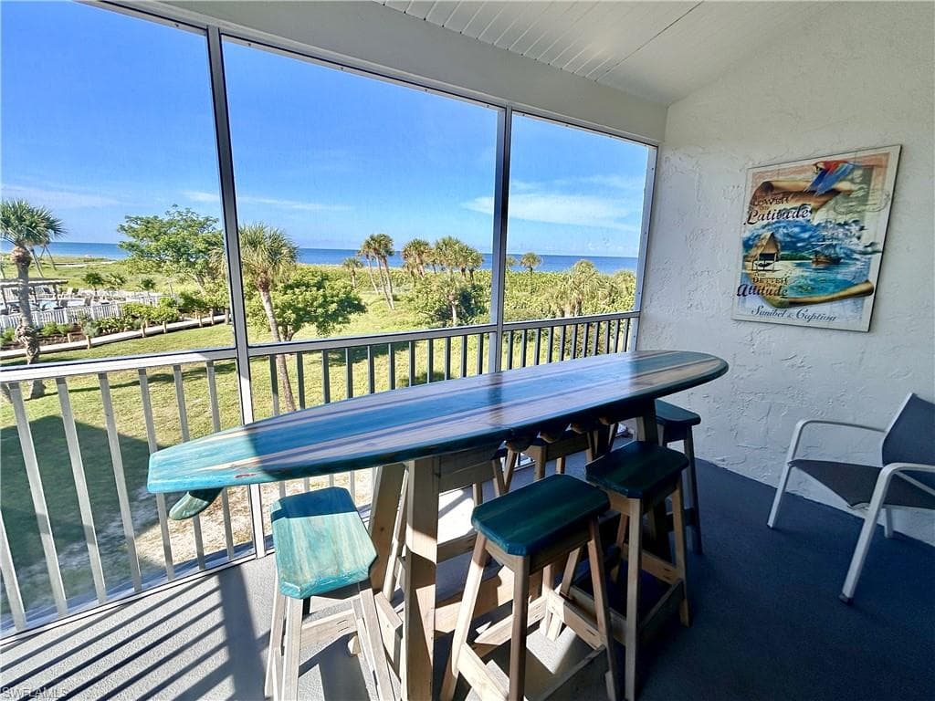 2122 Gulf Beach Villas, CAPTIVA FL 33924-2