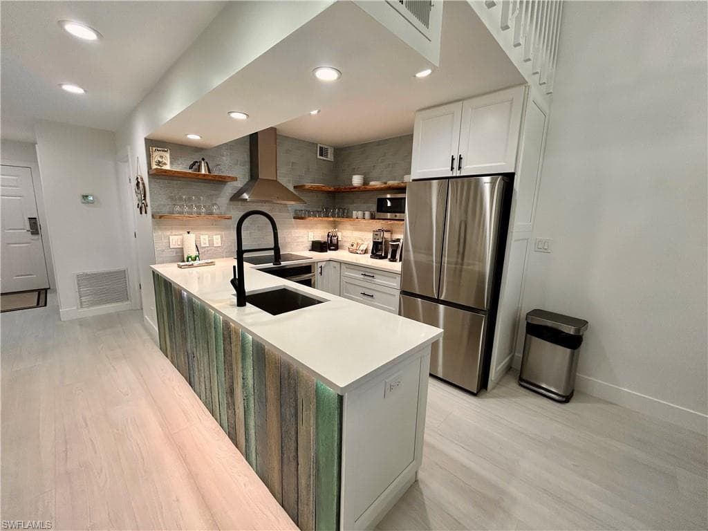 2122 Gulf Beach Villas, CAPTIVA FL 33924-7