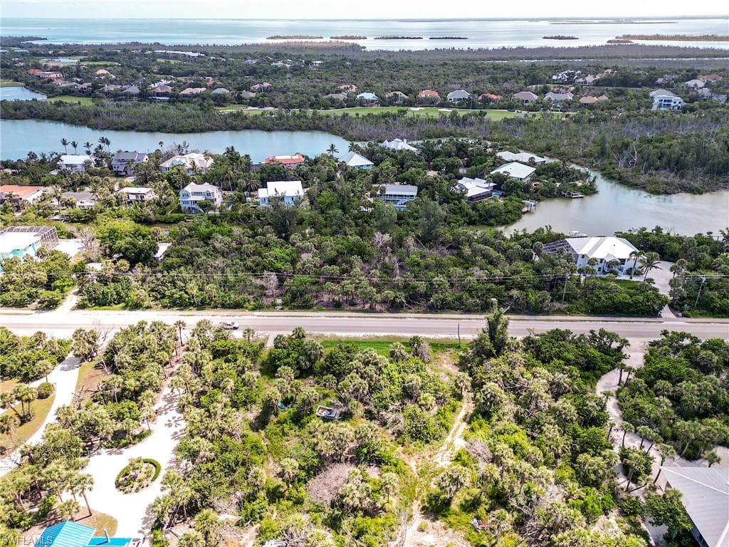 5706 Sanibel Captiva RD, SANIBEL FL 33957-6