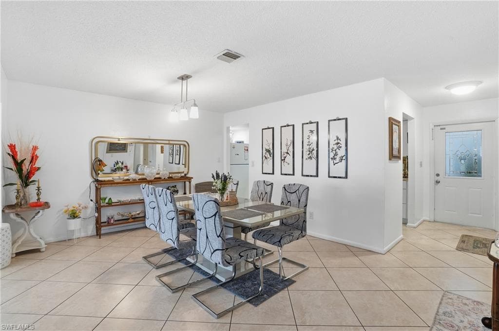 1406 Grandale ST-5