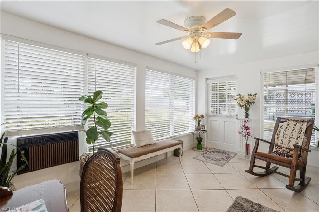 1406 Grandale ST-8