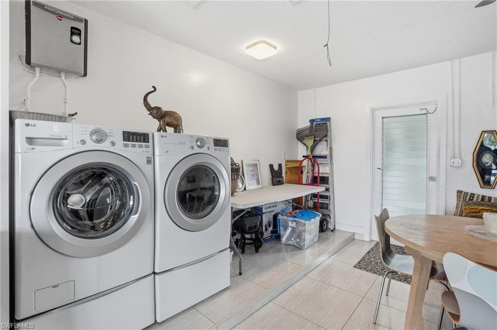 1406 Grandale ST-14