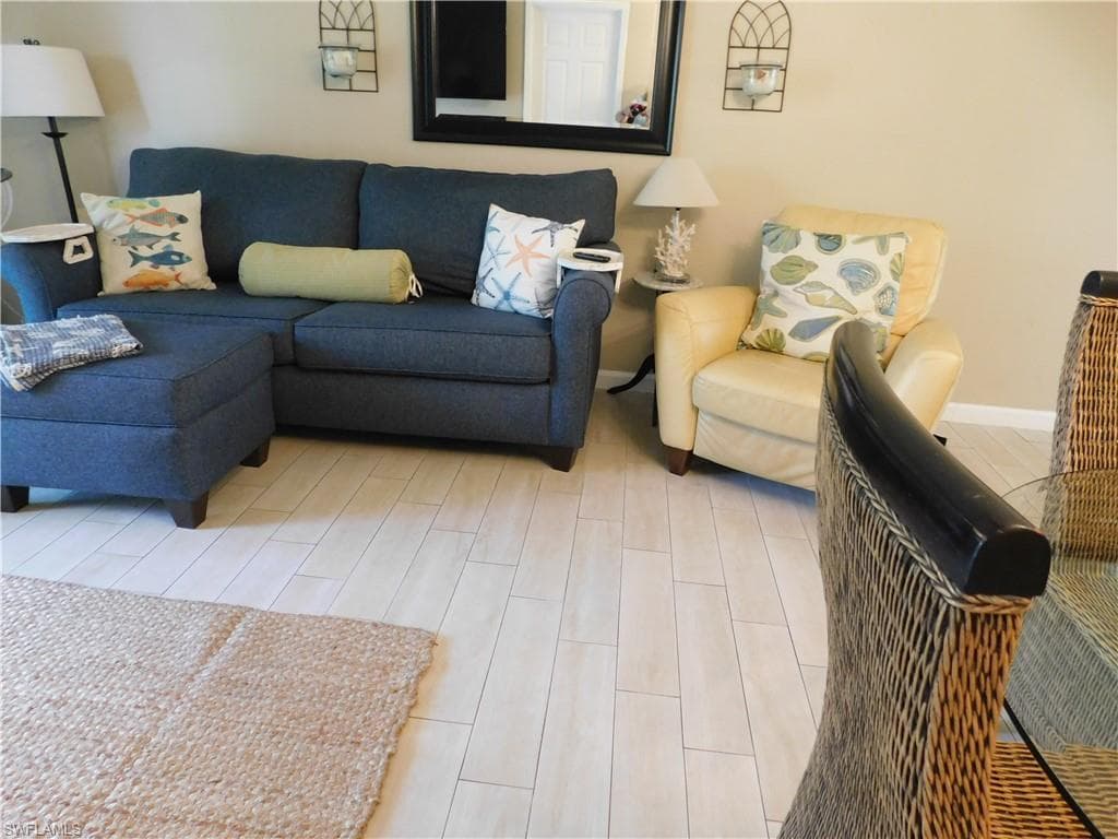 87 Collier BLVD F4-2