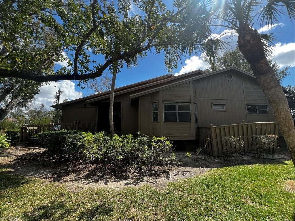 17803 Port Boca CIR-15