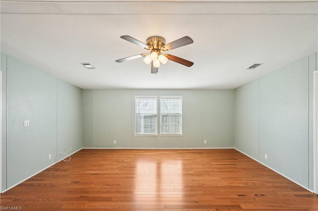 121 Kim DR # 121, NAPLES FL 34104-13