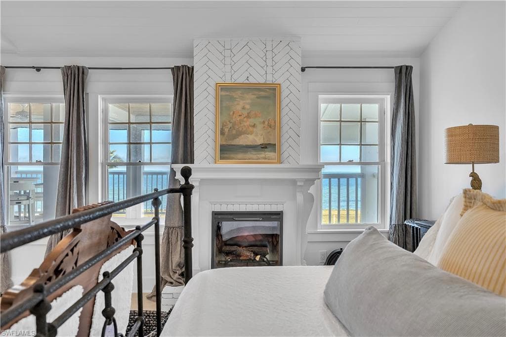 8241 Main ST, BOKEELIA FL 33922-26