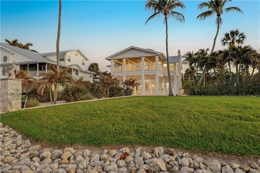 8241 Main ST, BOKEELIA FL 33922-1