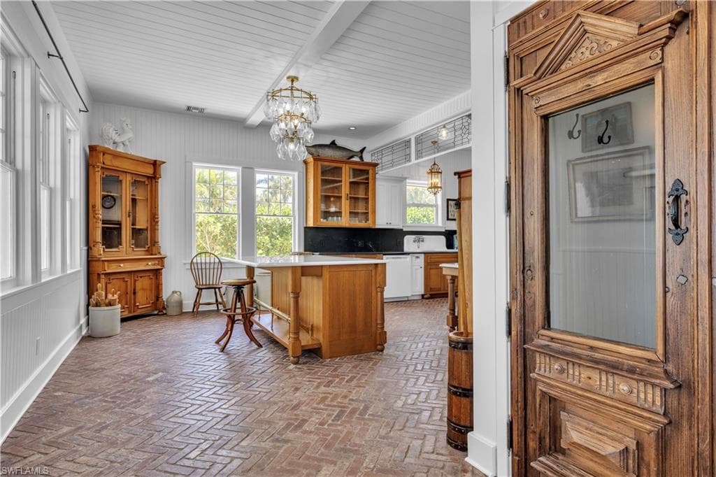 8241 Main ST, BOKEELIA FL 33922-14