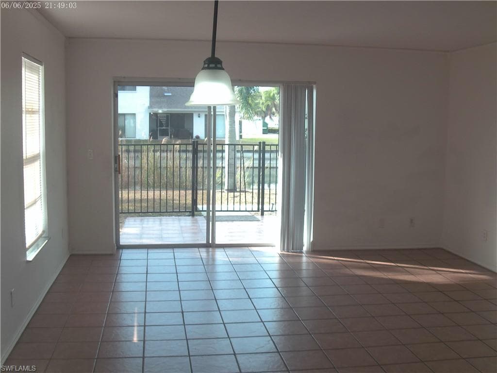 1300 SE 7th ST # 101, CAPE CORAL FL 33990-9