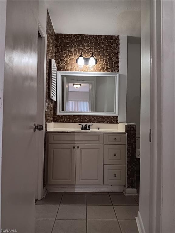 1300 SE 7th ST # 101, CAPE CORAL FL 33990-13